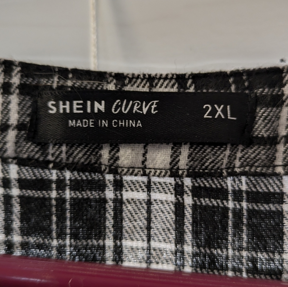 2xl Hi-Lo flannel dress - Picture 3 of 3